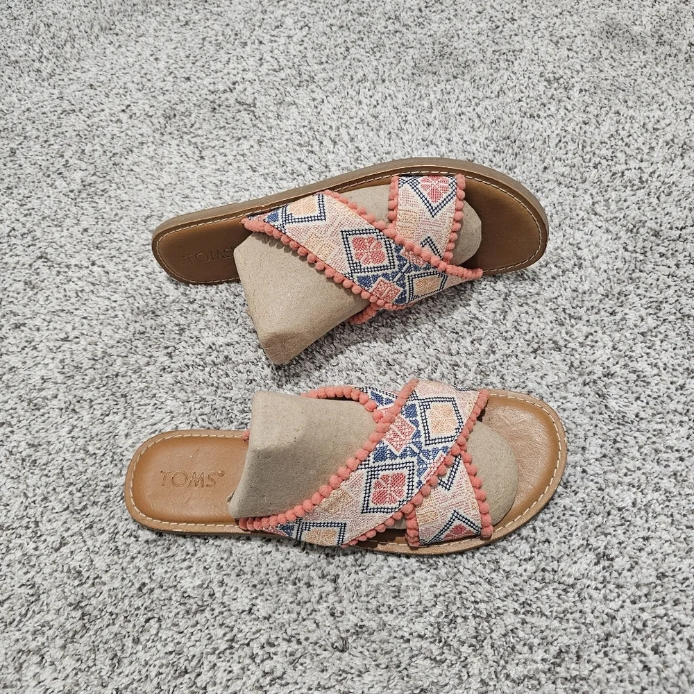 Tom's Viv Women's Sandals Size 10